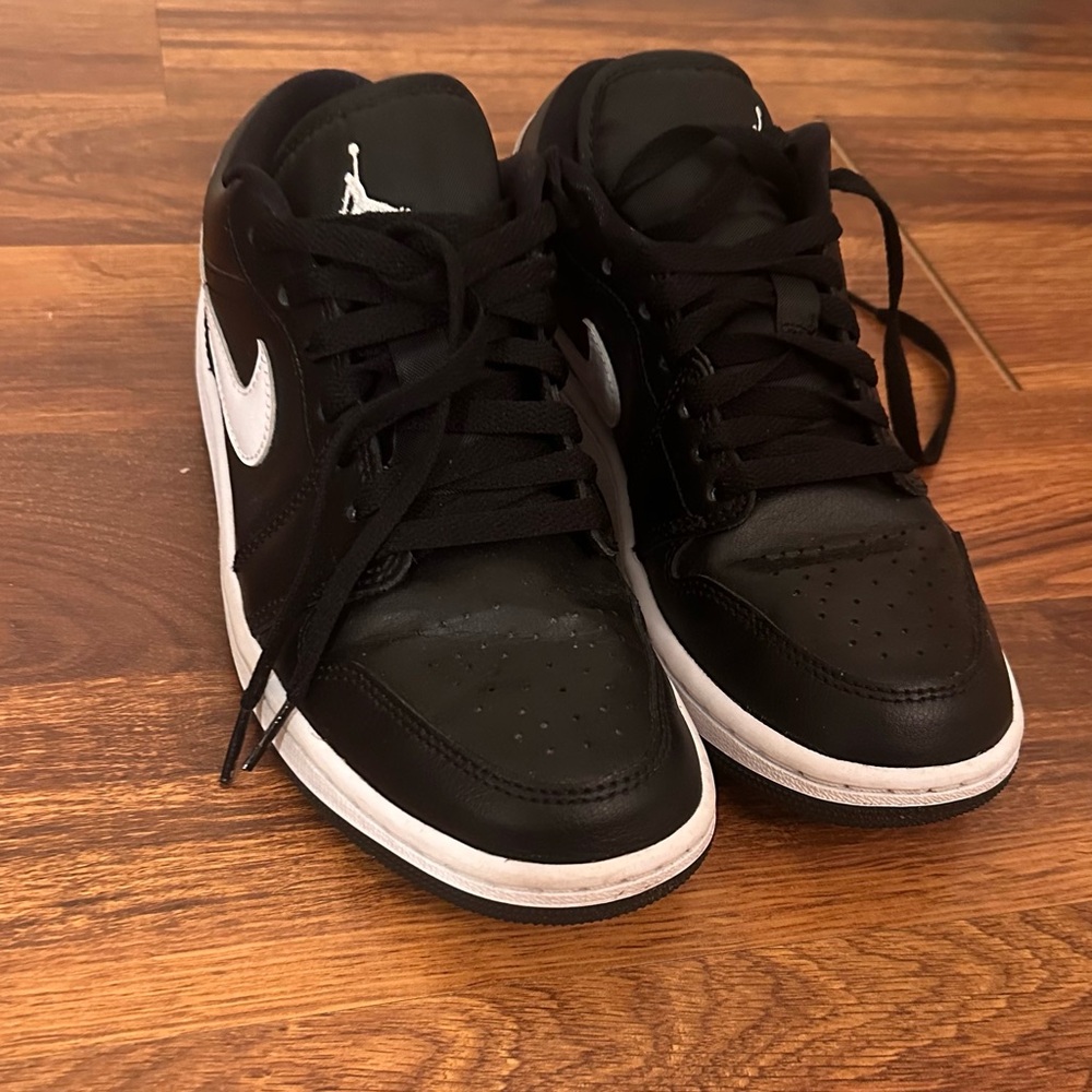 Black and White woman Jordan Sneakers